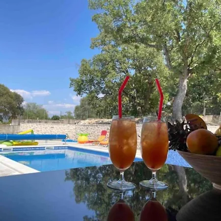 Villa Idyllic Escape Maretici With Pool And Private Garden